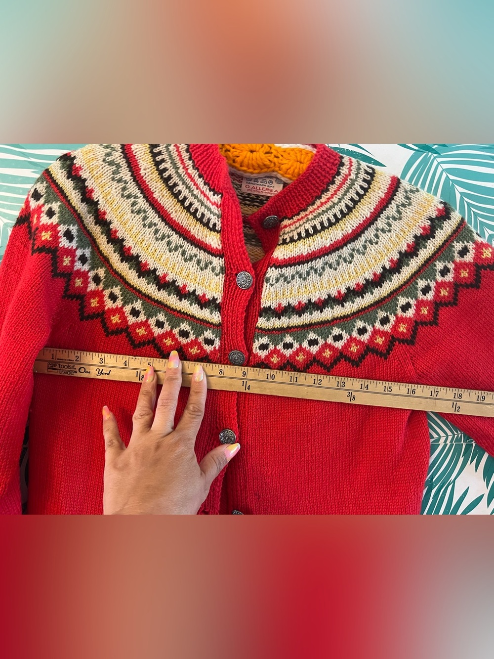 Vintage 100% wool Red Nordic Yoke Button-Up Sweater Norway engraved buttons - Picture 5 of 5